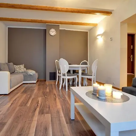아파트호텔 Apart-invest Apartament Anastazja I 스클라르스카포렘바
